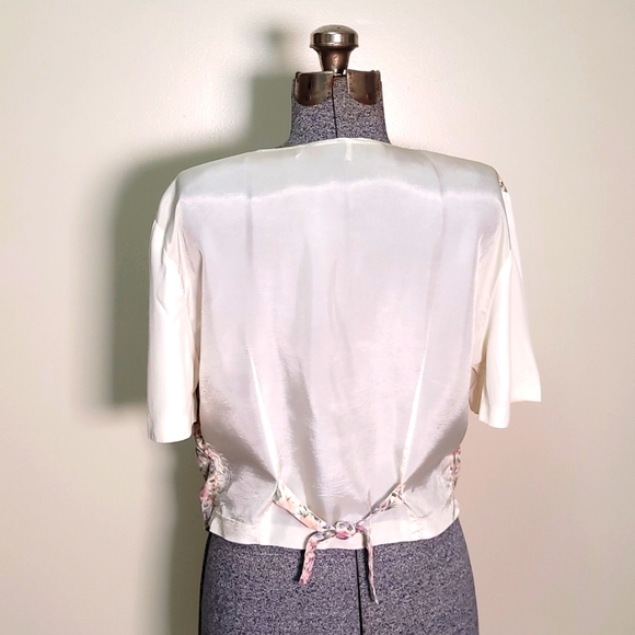 Vintage Foral Vest Attatched to Cropped Tshirt Size Medium Large - Picture 6 of 11